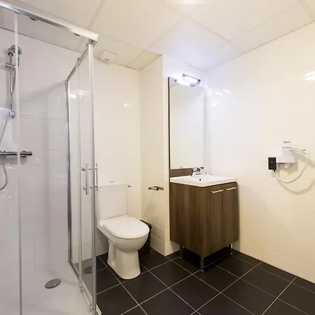 Aparthotel Adonis Maison Internationale Dijon