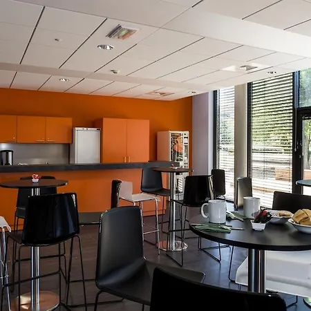 Adonis Maison Internationale 3* Dijon