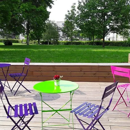 Aparthotel Adonis Maison Internationale Dijon