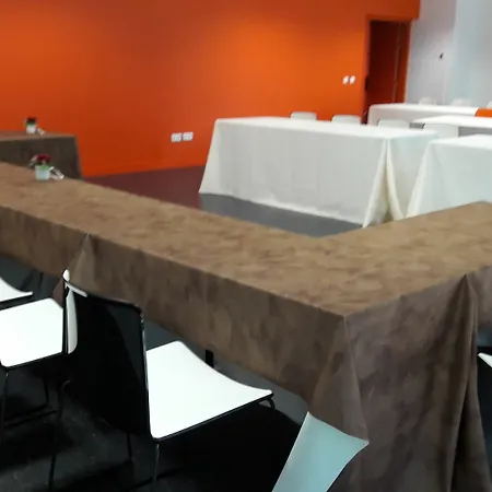 Aparthotel Adonis Maison Internationale Dijon