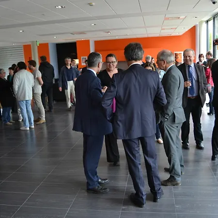 Adonis Maison Internationale