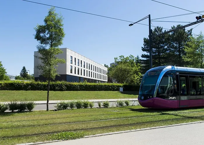 Aparthotel Adonis Maison Internationale